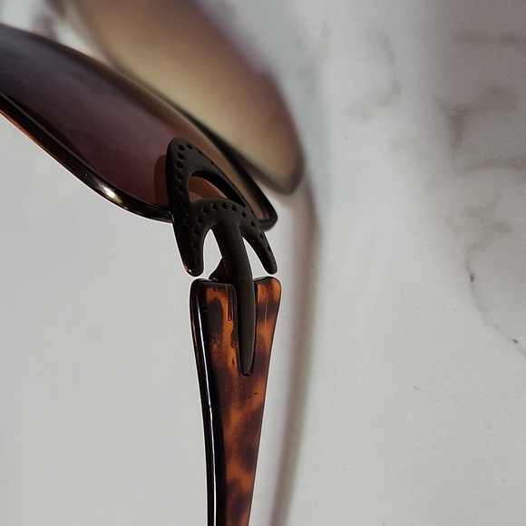 ☆Sale☆ Christian Dior Y2K Sunglasses - Picture 5 of 6